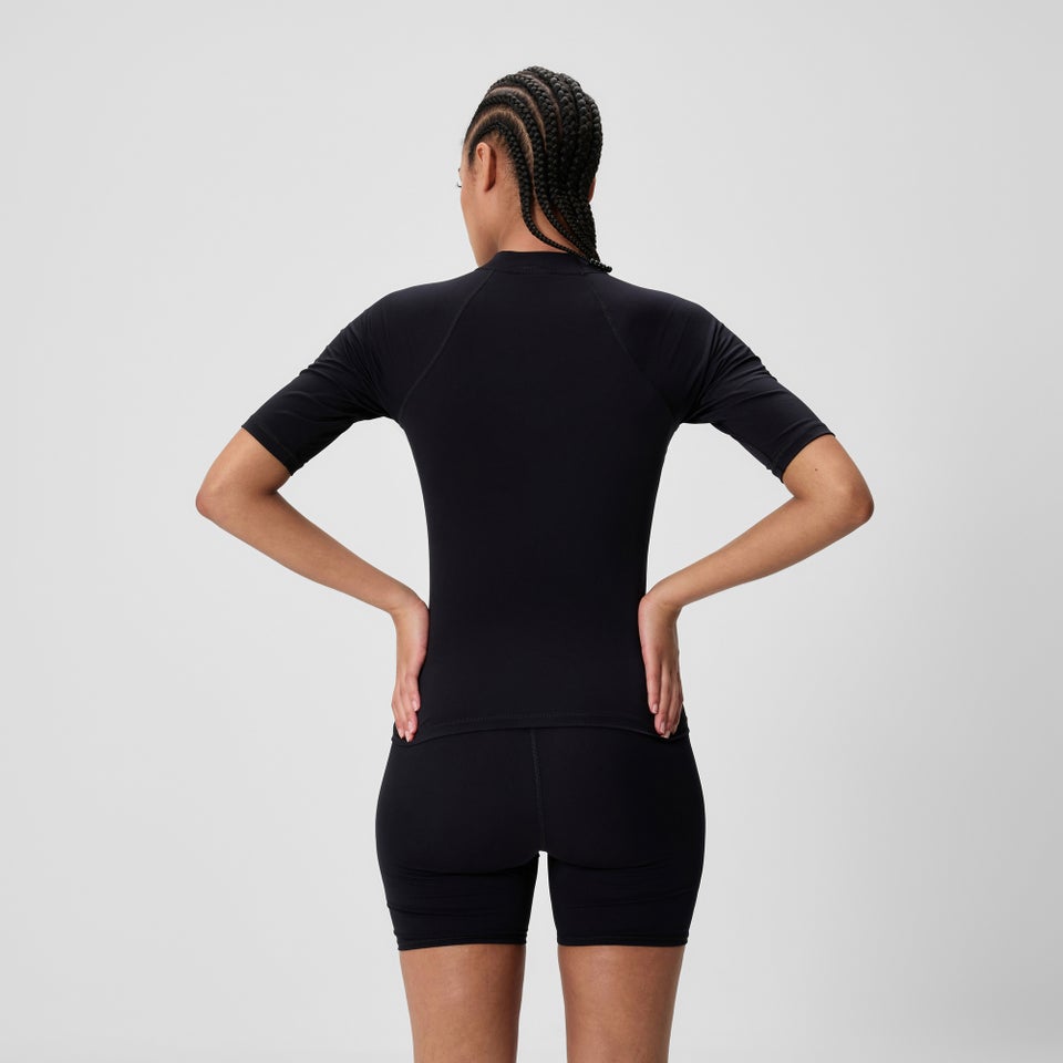 Women's Endurance+ Short Sleeve Rashguard Black